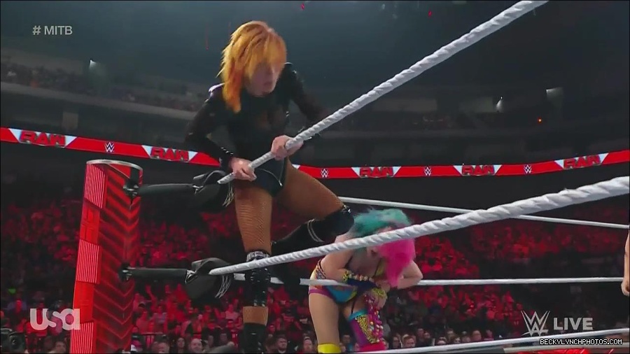 WWE_Monday_Night_Raw_2022_06_20_720p_HDTV_x264-NWCHD_mp4_007311678.jpg