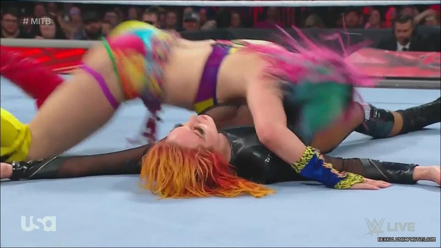 WWE_Monday_Night_Raw_2022_06_20_720p_HDTV_x264-NWCHD_mp4_007334501.jpg