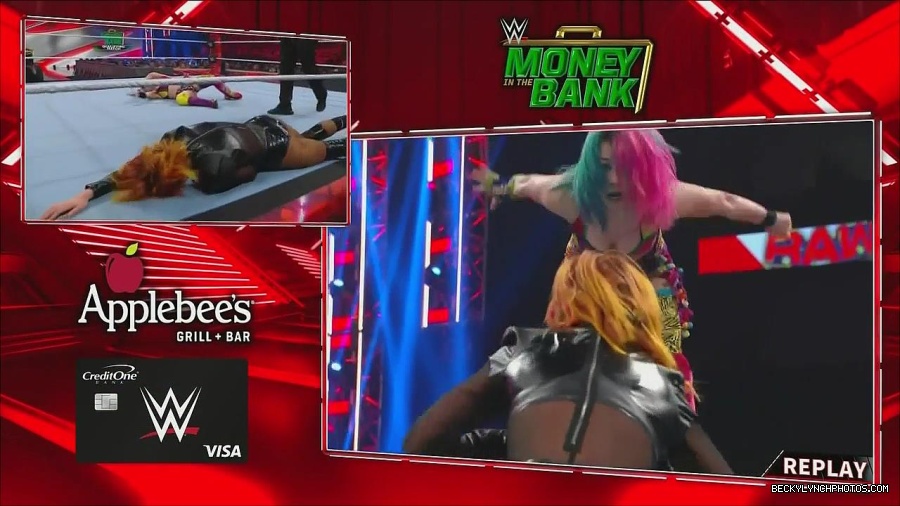 WWE_Monday_Night_Raw_2022_06_20_720p_HDTV_x264-NWCHD_mp4_007346112.jpg