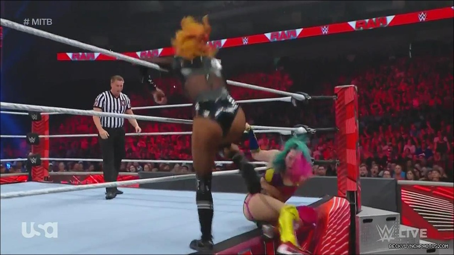 WWE_Monday_Night_Raw_2022_06_20_720p_HDTV_x264-NWCHD_mp4_007361728.jpg