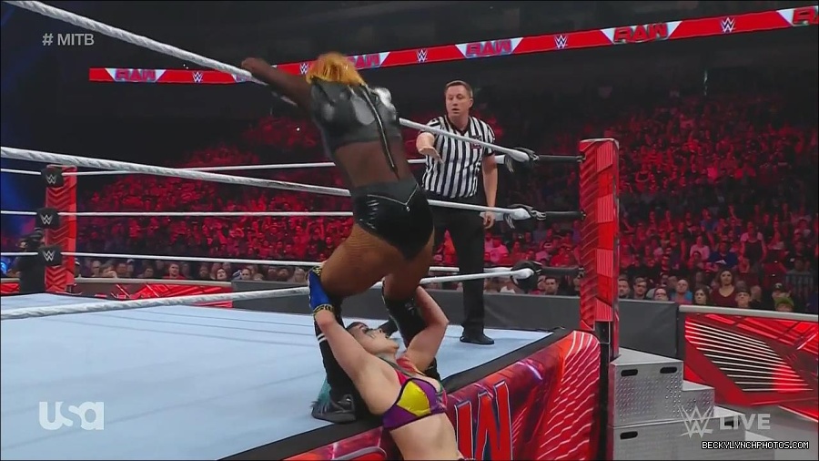 WWE_Monday_Night_Raw_2022_06_20_720p_HDTV_x264-NWCHD_mp4_007365732.jpg