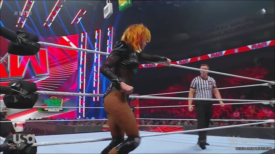 WWE_Monday_Night_Raw_2022_06_20_720p_HDTV_x264-NWCHD_mp4_007376543.jpg