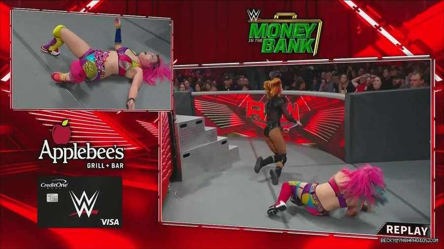 WWE_Monday_Night_Raw_2022_06_20_720p_HDTV_x264-NWCHD_mp4_007396963.jpg