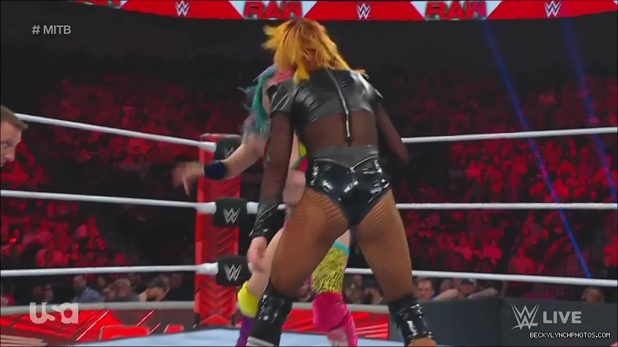 WWE_Monday_Night_Raw_2022_06_20_720p_HDTV_x264-NWCHD_mp4_007423790.jpg
