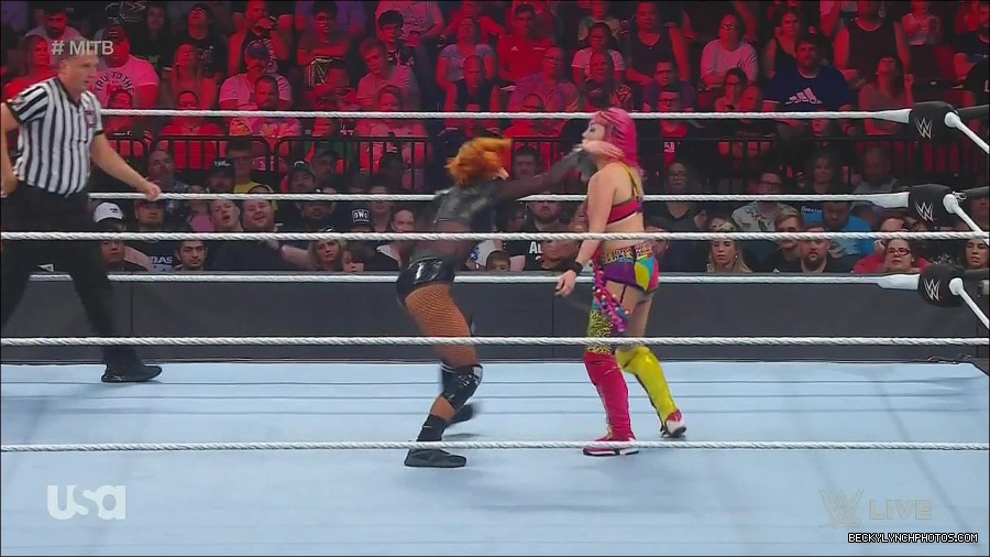 WWE_Monday_Night_Raw_2022_06_20_720p_HDTV_x264-NWCHD_mp4_007425792.jpg
