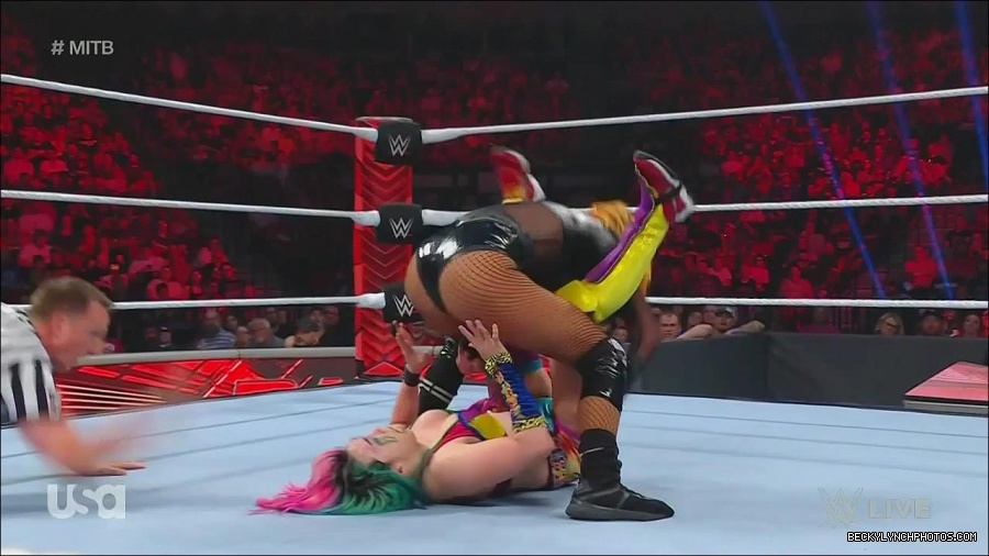 WWE_Monday_Night_Raw_2022_06_20_720p_HDTV_x264-NWCHD_mp4_007430597.jpg