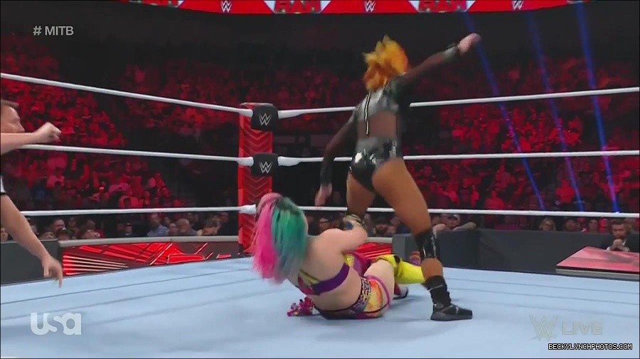 WWE_Monday_Night_Raw_2022_06_20_720p_HDTV_x264-NWCHD_mp4_007431398.jpg