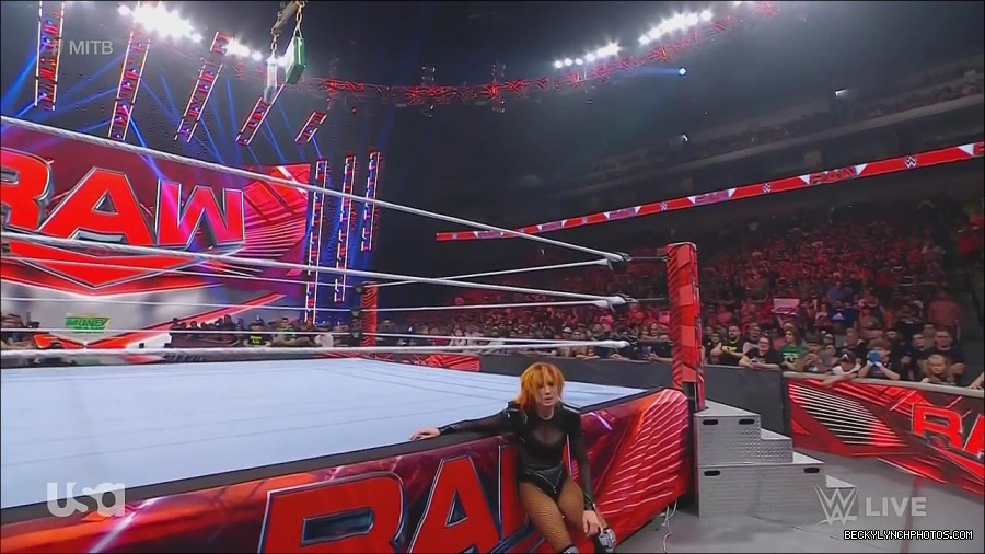 WWE_Monday_Night_Raw_2022_06_20_720p_HDTV_x264-NWCHD_mp4_007526693.jpg