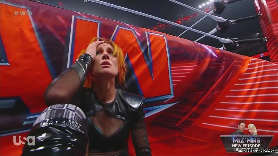 WWE_Monday_Night_Raw_2022_06_20_720p_HDTV_x264-NWCHD_mp4_007547380.jpg