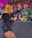 WWE_Monday_Night_Raw_2022_06_20_720p_HDTV_x264-NWCHD_mp4_000337136.jpg