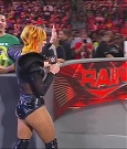 WWE_Monday_Night_Raw_2022_06_20_720p_HDTV_x264-NWCHD_mp4_000337937.jpg