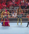 WWE_Monday_Night_Raw_2022_06_20_720p_HDTV_x264-NWCHD_mp4_000488321.jpg