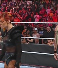 WWE_Monday_Night_Raw_2022_06_20_720p_HDTV_x264-NWCHD_mp4_000493125.jpg