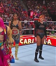 WWE_Monday_Night_Raw_2022_06_20_720p_HDTV_x264-NWCHD_mp4_000505938.jpg
