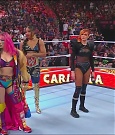 WWE_Monday_Night_Raw_2022_06_20_720p_HDTV_x264-NWCHD_mp4_000507139.jpg