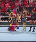 WWE_Monday_Night_Raw_2022_06_20_720p_HDTV_x264-NWCHD_mp4_000545978.jpg