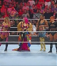 WWE_Monday_Night_Raw_2022_06_20_720p_HDTV_x264-NWCHD_mp4_000631063.jpg