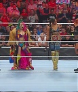 WWE_Monday_Night_Raw_2022_06_20_720p_HDTV_x264-NWCHD_mp4_000663496.jpg