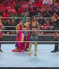 WWE_Monday_Night_Raw_2022_06_20_720p_HDTV_x264-NWCHD_mp4_000674707.jpg