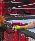 WWE_Monday_Night_Raw_2022_06_20_720p_HDTV_x264-NWCHD_mp4_000847813.jpg