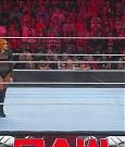 WWE_Monday_Night_Raw_2022_06_20_720p_HDTV_x264-NWCHD_mp4_000970336.jpg