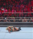 WWE_Monday_Night_Raw_2022_06_20_720p_HDTV_x264-NWCHD_mp4_001048814.jpg