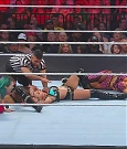 WWE_Monday_Night_Raw_2022_06_20_720p_HDTV_x264-NWCHD_mp4_001062027.jpg
