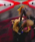 WWE_Monday_Night_Raw_2022_06_20_720p_HDTV_x264-NWCHD_mp4_006888588.jpg