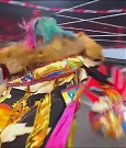 WWE_Monday_Night_Raw_2022_06_20_720p_HDTV_x264-NWCHD_mp4_006901401.jpg
