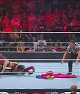 WWE_Monday_Night_Raw_2022_06_20_720p_HDTV_x264-NWCHD_mp4_006921020.jpg
