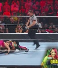 WWE_Monday_Night_Raw_2022_06_20_720p_HDTV_x264-NWCHD_mp4_006923022.jpg