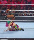 WWE_Monday_Night_Raw_2022_06_20_720p_HDTV_x264-NWCHD_mp4_006939839.jpg