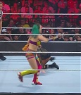 WWE_Monday_Night_Raw_2022_06_20_720p_HDTV_x264-NWCHD_mp4_006947847.jpg