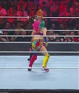 WWE_Monday_Night_Raw_2022_06_20_720p_HDTV_x264-NWCHD_mp4_006952652.jpg