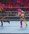 WWE_Monday_Night_Raw_2022_06_20_720p_HDTV_x264-NWCHD_mp4_006957056.jpg