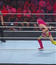 WWE_Monday_Night_Raw_2022_06_20_720p_HDTV_x264-NWCHD_mp4_006957457.jpg