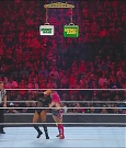 WWE_Monday_Night_Raw_2022_06_20_720p_HDTV_x264-NWCHD_mp4_006971070.jpg