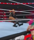 WWE_Monday_Night_Raw_2022_06_20_720p_HDTV_x264-NWCHD_mp4_006981881.jpg