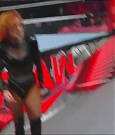WWE_Monday_Night_Raw_2022_06_20_720p_HDTV_x264-NWCHD_mp4_006985485.jpg