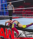 WWE_Monday_Night_Raw_2022_06_20_720p_HDTV_x264-NWCHD_mp4_006991891.jpg