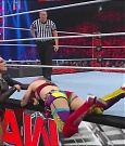 WWE_Monday_Night_Raw_2022_06_20_720p_HDTV_x264-NWCHD_mp4_006992692.jpg