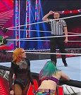 WWE_Monday_Night_Raw_2022_06_20_720p_HDTV_x264-NWCHD_mp4_006997096.jpg