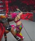 WWE_Monday_Night_Raw_2022_06_20_720p_HDTV_x264-NWCHD_mp4_007002301.jpg