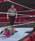 WWE_Monday_Night_Raw_2022_06_20_720p_HDTV_x264-NWCHD_mp4_007051150.jpg