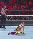 WWE_Monday_Night_Raw_2022_06_20_720p_HDTV_x264-NWCHD_mp4_007055555.jpg