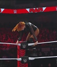 WWE_Monday_Night_Raw_2022_06_20_720p_HDTV_x264-NWCHD_mp4_007059559.jpg