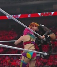 WWE_Monday_Night_Raw_2022_06_20_720p_HDTV_x264-NWCHD_mp4_007063162.jpg