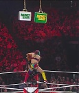 WWE_Monday_Night_Raw_2022_06_20_720p_HDTV_x264-NWCHD_mp4_007072371.jpg
