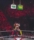 WWE_Monday_Night_Raw_2022_06_20_720p_HDTV_x264-NWCHD_mp4_007073973.jpg