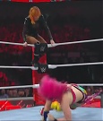WWE_Monday_Night_Raw_2022_06_20_720p_HDTV_x264-NWCHD_mp4_007079579.jpg